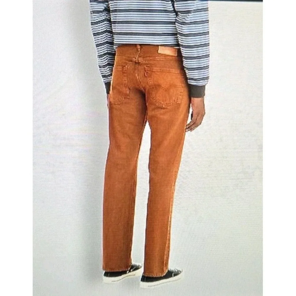Levi's 501 Mens Jeans 33x30 Straight Leg Brown Sits at Waist Relaxed Thru Thigh